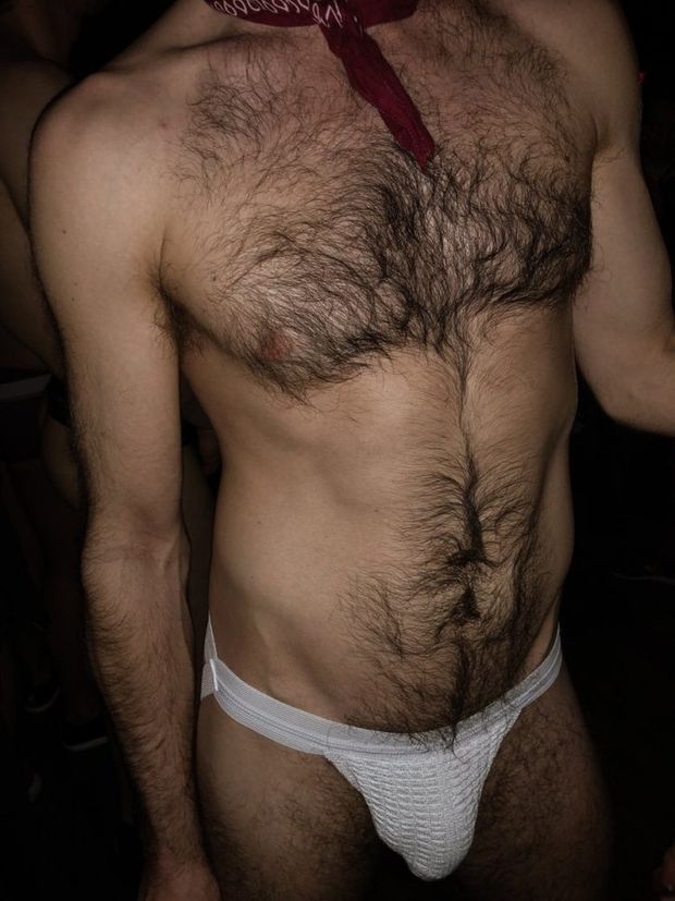 red hanky pig