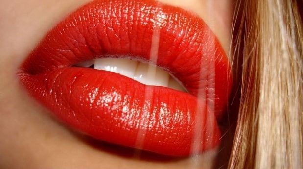 beautiful red lips