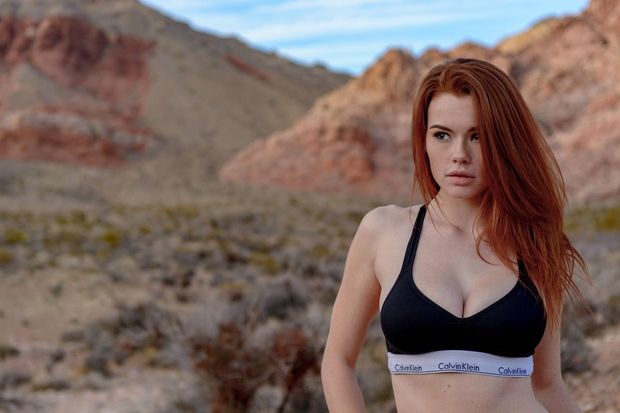 Sabrina Lynn