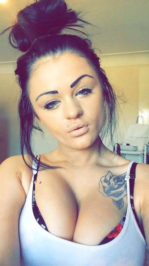 chav cleavage