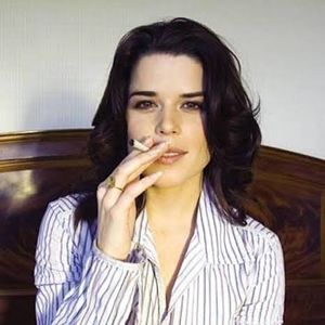 Neve Campbell smoking