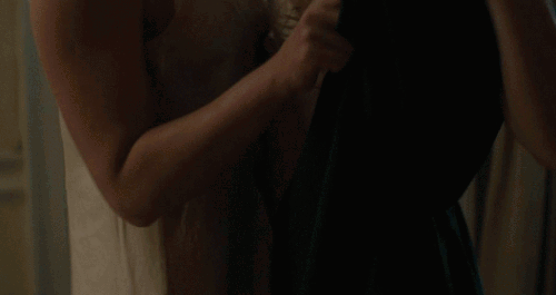 Anna Paquin, Holliday Grainger – Tell It to the Bees