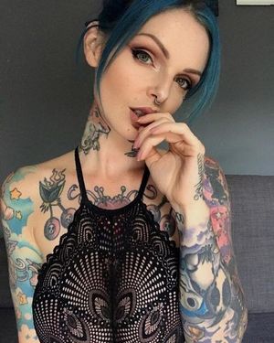 Riae Suicide is beautiful
