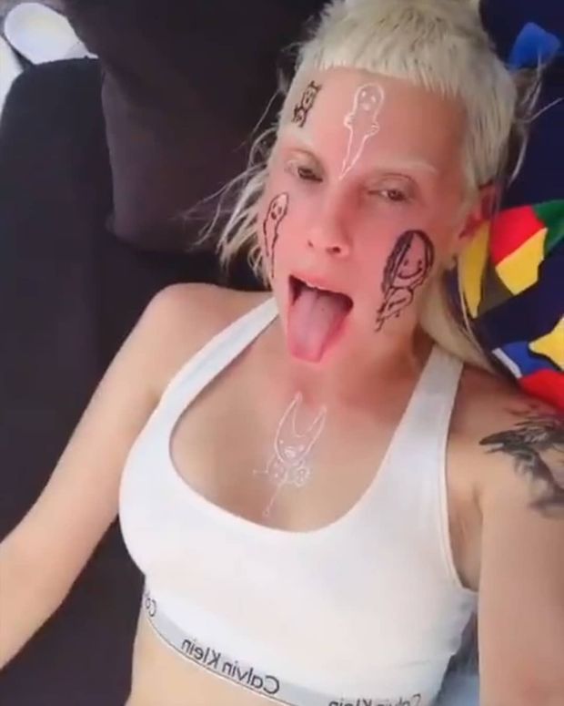 YOLANDI