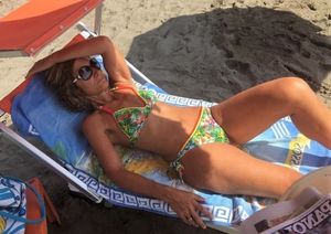 Sexy granny in bikini