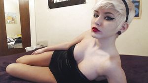 Caroline Mosley (Snorl4x) Pic