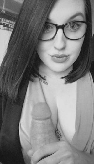Hot secretary slut