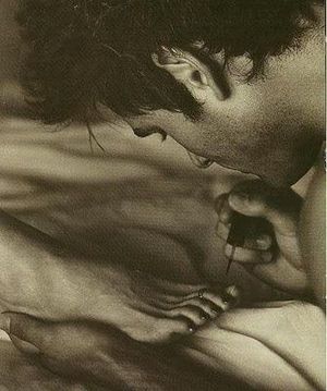 she has to be pretty