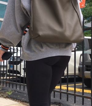 Hot ass in leggings