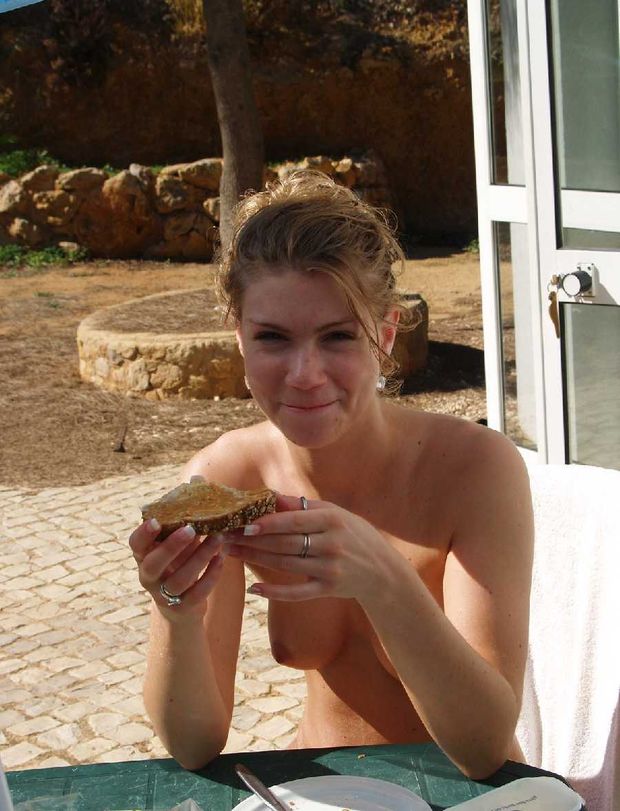 topless breakfast