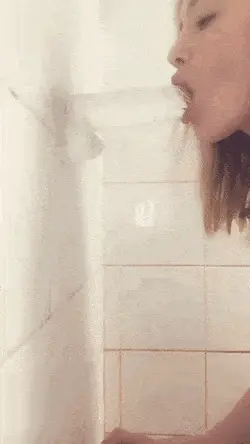 Shower hr
