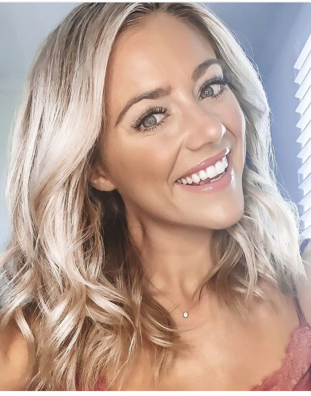 Janelle Paige Brandon is looking sexy sexy as hell