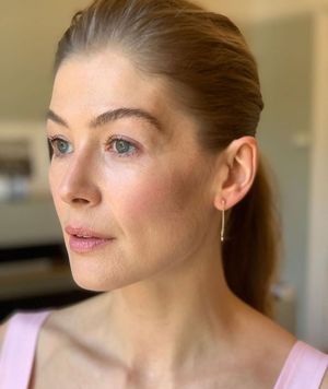 ROSAMUND PIKE