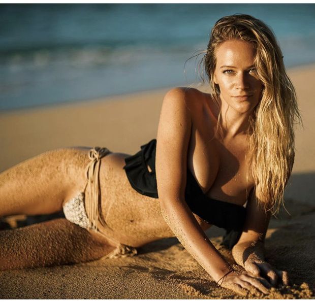 Kayla delancey is looking sexy as hell in bikini on the beach