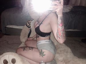 tattoo ass selfie