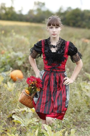 Helloweenský Dirndl