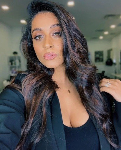 iisuperwomanii (lilly singh)