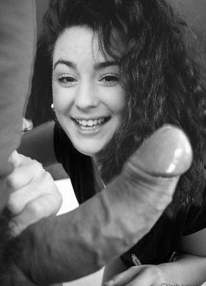 Teen babe sucking cock