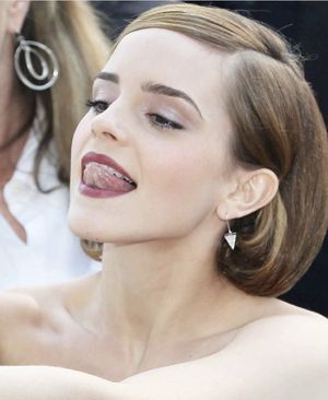 Emma Watson’s lust for big cocks has drawn her eyes upon the dick print in your pants