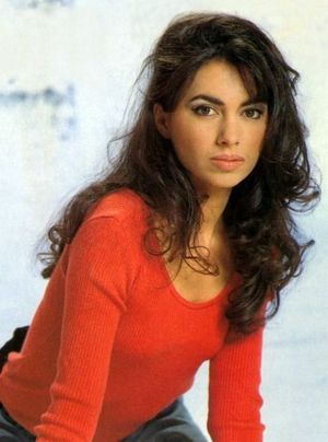 Susanna Hoffs of the 80s band the Bangles