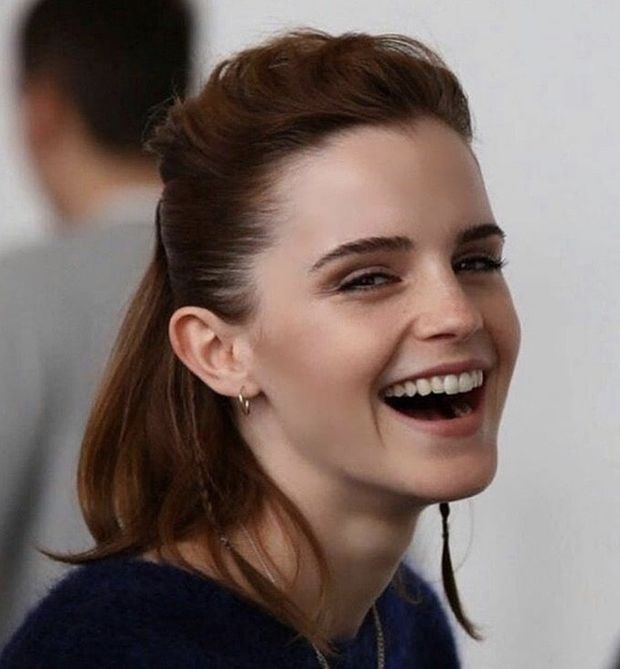 Imagine Emma the British dream woman sucking you off with that mouth