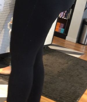 Leggings voyeur