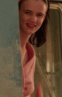 Y0ung Juliette Lewis showing tit