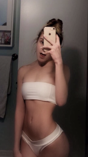 Jessica Logan wants ur cock up her ass