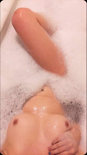 My sexy girlfriend 2