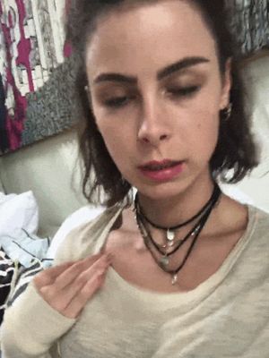 Lena Meyer-Landrut nip slip