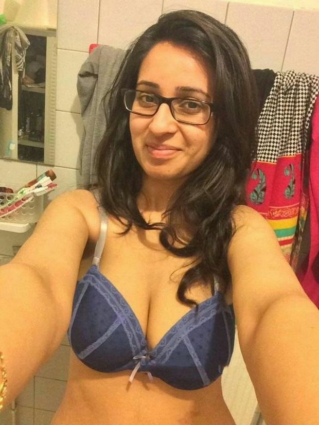 indian selfie