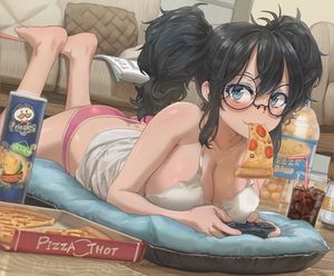 cleavage megane no_bra pantsu yohan1754