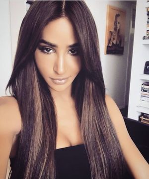 Elian Nesiel - very beautiful