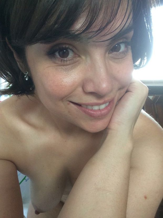 milf selfie