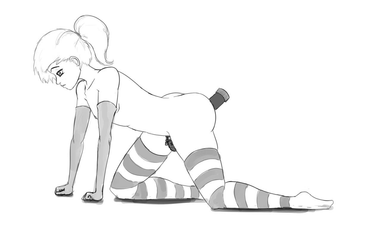 Crawling locked n plugged