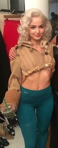 Dove Cameron