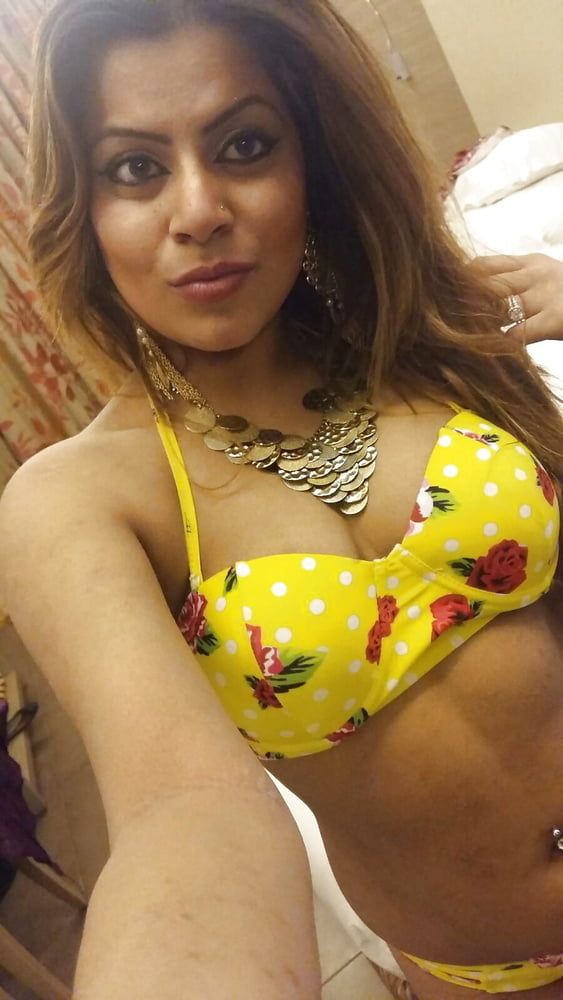indian bikini