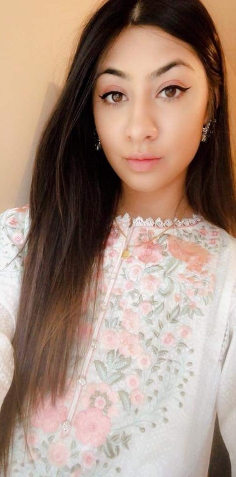 desi selfie