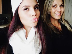 While my baby was away her mom told me that she taught her daughter everything using a dildo