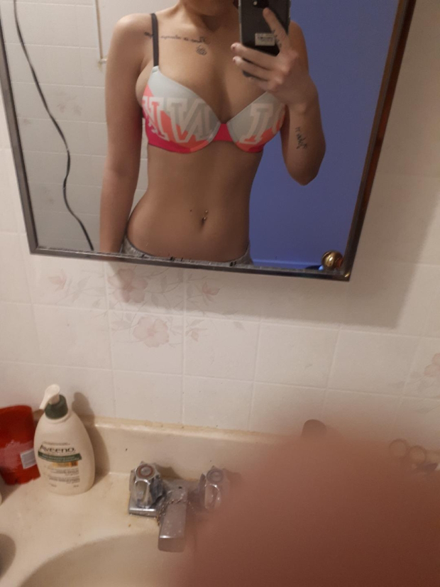 Amazing body with perfect tits