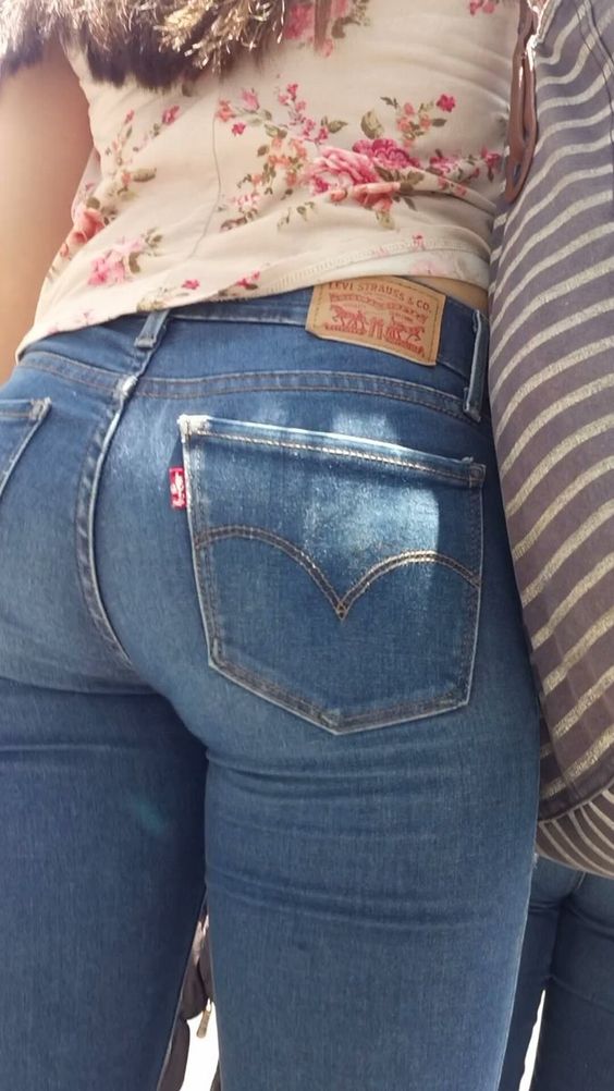 candid ass