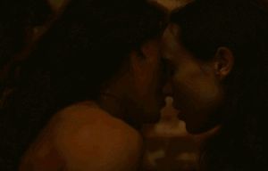 Ellen Page, Samantha Soule – Tales Of The City S01 E02