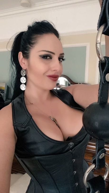 femdom dominatrix