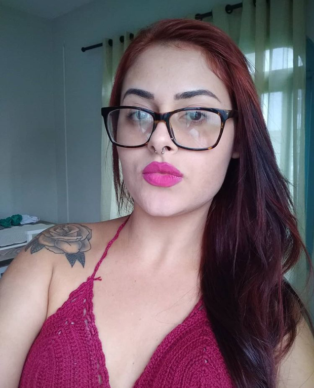 Isa Menezes is youtuber sexy