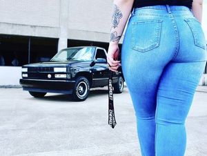 I love my cousin’s ass