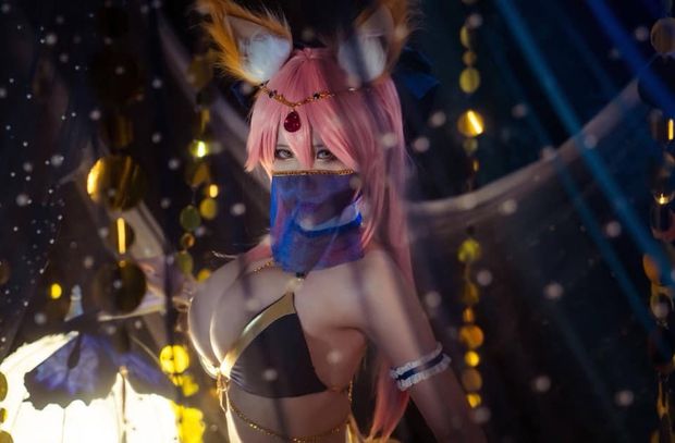 sexy asian cosplay