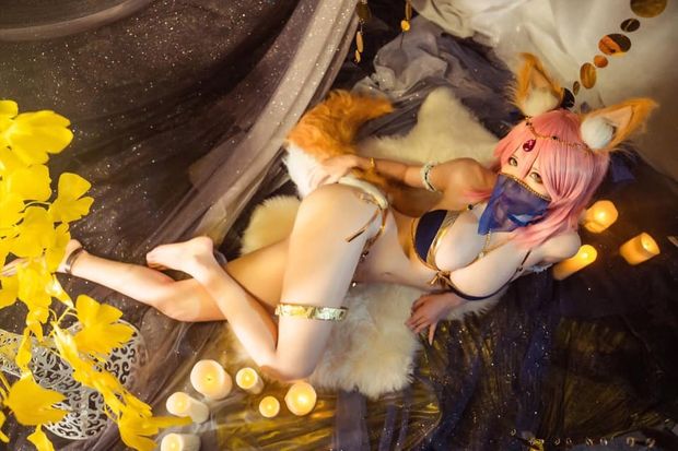 sexy asian cosplay