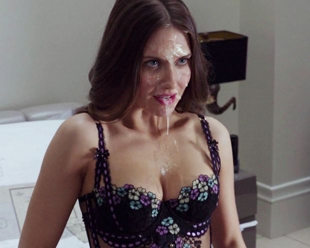 Alison Brie gets glazed