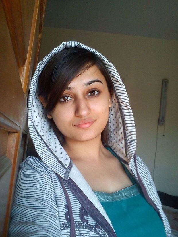 indian selfie