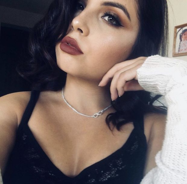 Girlfriend leaves plenty of chest real estate for when I cum